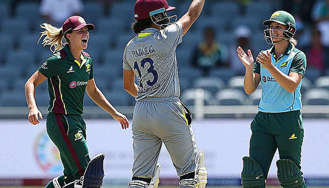 When Dew Becomes a Defender: The Unseen Tactics of Asia's Second Innings When Dew Becomes a Defender: The Unseen Tactics of Asia's Second Innings