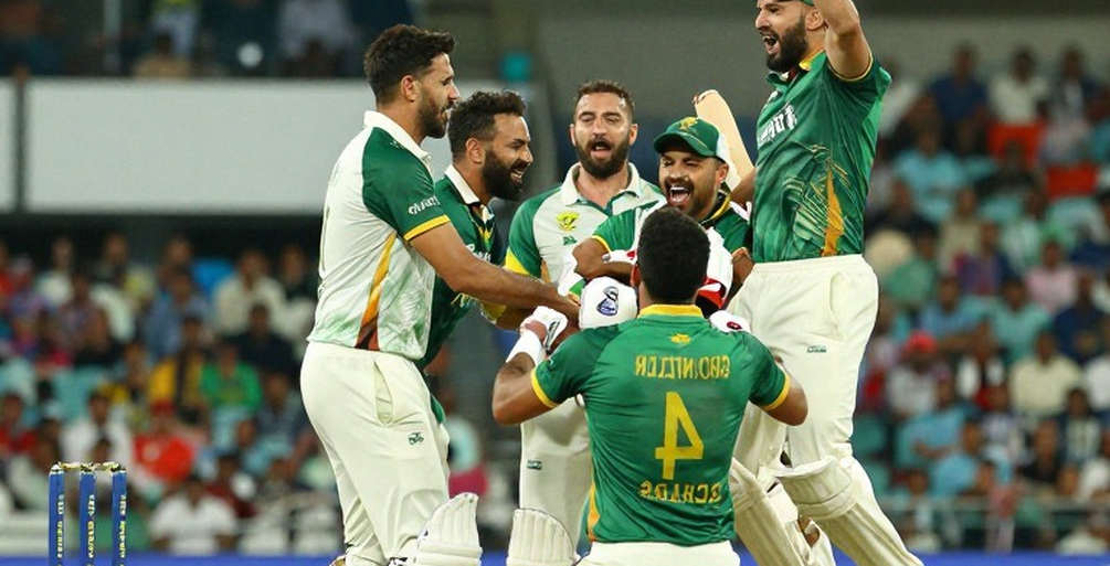 স্পিনের দেশে হোম অ্যাডভান্টেজের ফাটল: পুনে থেকে মিরপুরের ডেটা অটোপসি স্পিনের দেশে হোম অ্যাডভান্টেজের ফাটল: পুনে থেকে মিরপুরের ডেটা অটোপসি