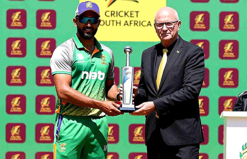 Bangladesh Cracks in the Middle Overs: A Pre-Registered Data Report from Asia's Tournament Cycle Bangladesh Cracks in the Middle Overs: A Pre-Registered Data Report from Asia's Tournament Cycle