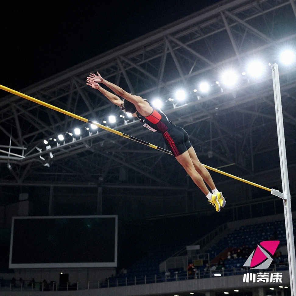 ৩:১৪.৫৪-এর ওপাশে যে ফাঁকটা লুকিয়ে আছে: কোয়াচ থি লানের অবসর ও ভিয়েতনামের রিলে-প্রশ্ন