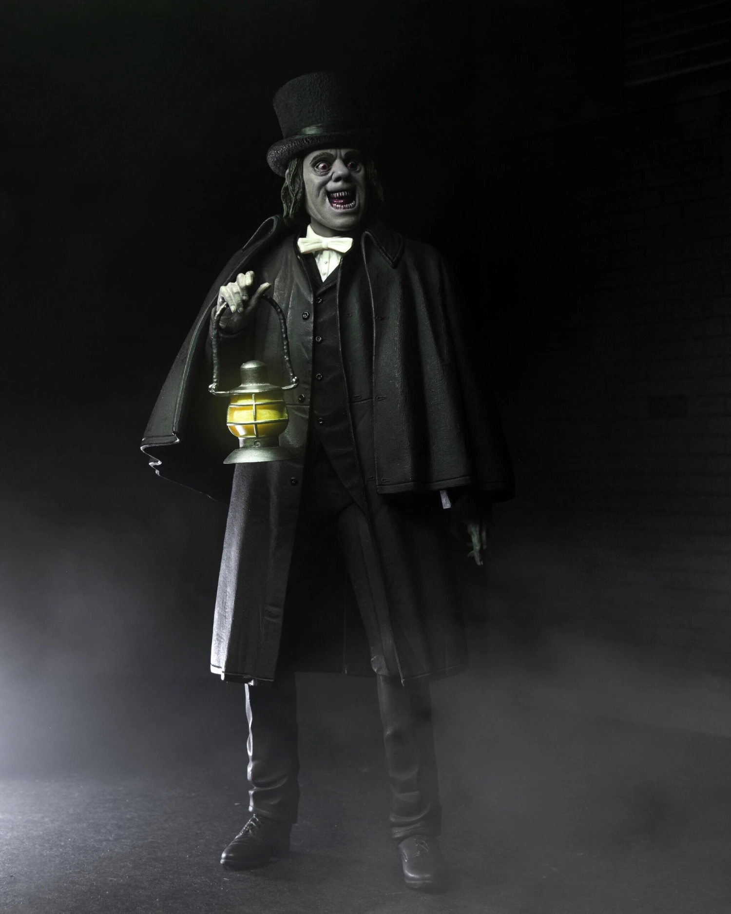 NECA *PRE-ORDER London After Midnight (1927) 7" Inch Action Figure - Professor Edward C. Burke - Image 6
