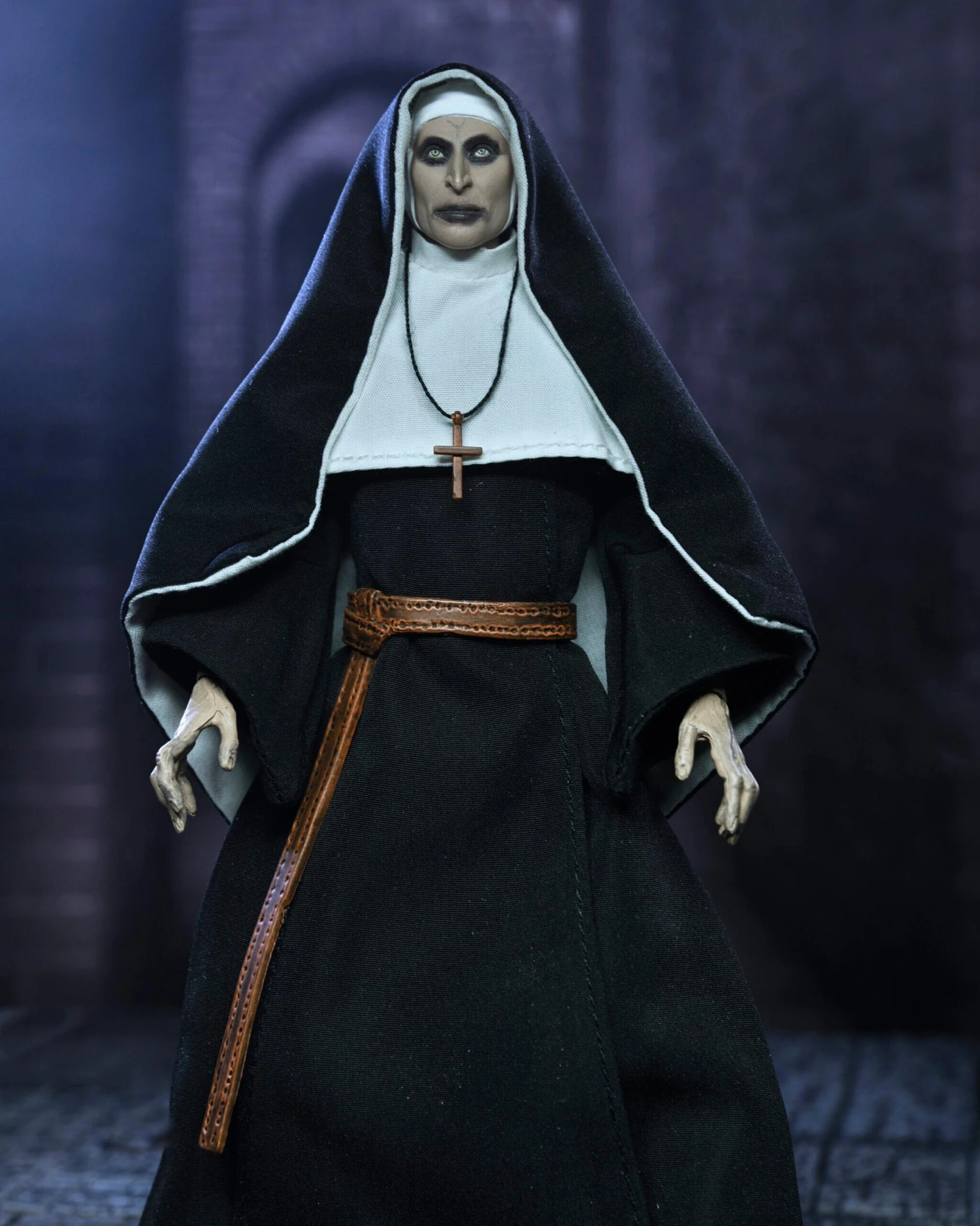 NECA *PRE-ORDER The Conjuring Universe Ultimate 7" Scale Action Figure β The Nun (Valak) - Image 2