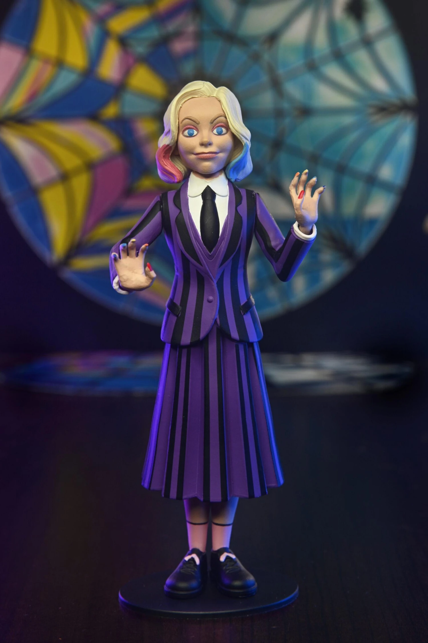 NECA *PRE-ORDER Wednesday Toony Terrors 6 Inch Scale Action Figure Series 1 - Enid (Nevermore Academy) - Image 2