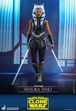 Ahsoka Tano - Star Wars The Clone Wars Hot Toys Collectibles 1/6 Scale Action Figure