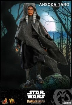 *PRE-ORDER Ahsoka (The Mandalorian) - Star Wars Hot Toys Collectibles 1/6 Scale Action Figure