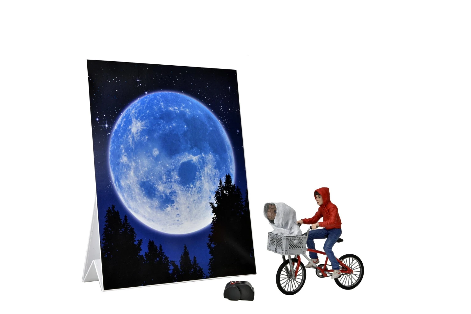 NECA E.T. 40th Anniversary Ultimate 7 Inch Scale Action Figure - Elliot And E.T. With Bicycle