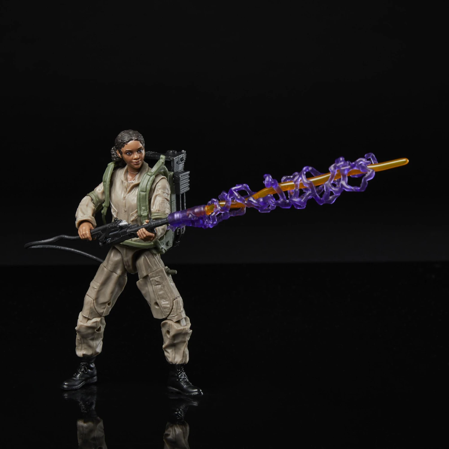 Hasbro Ghostbusters Plasma Series Action Figure Wave 2 - Lucky - Image 4