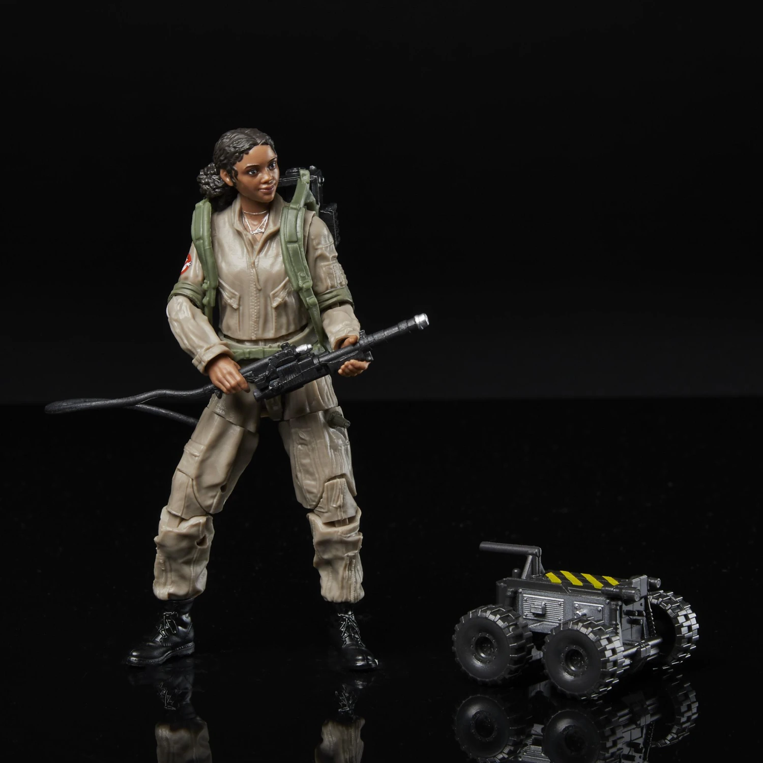 Hasbro Ghostbusters Plasma Series Action Figure Wave 2 - Lucky - Image 3