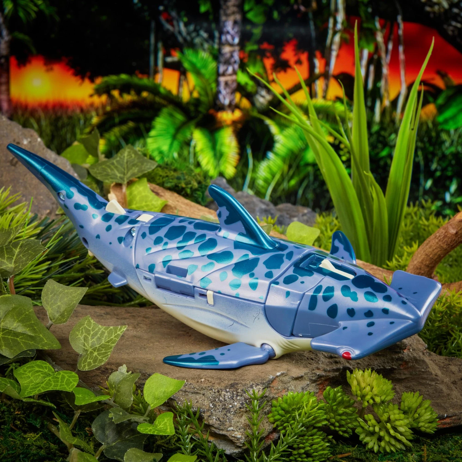 Hasbro Transformers Generations Beast Wars Vintage Action Figure - Cybershark - Image 7