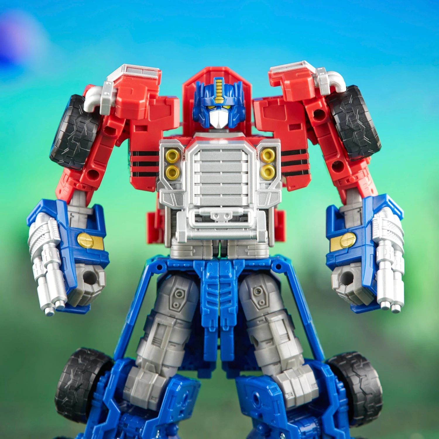 Hasbro Transformers Legacy Evolution Commander Class Action Figure - Optimus Prime (Armada Universe) - Image 8