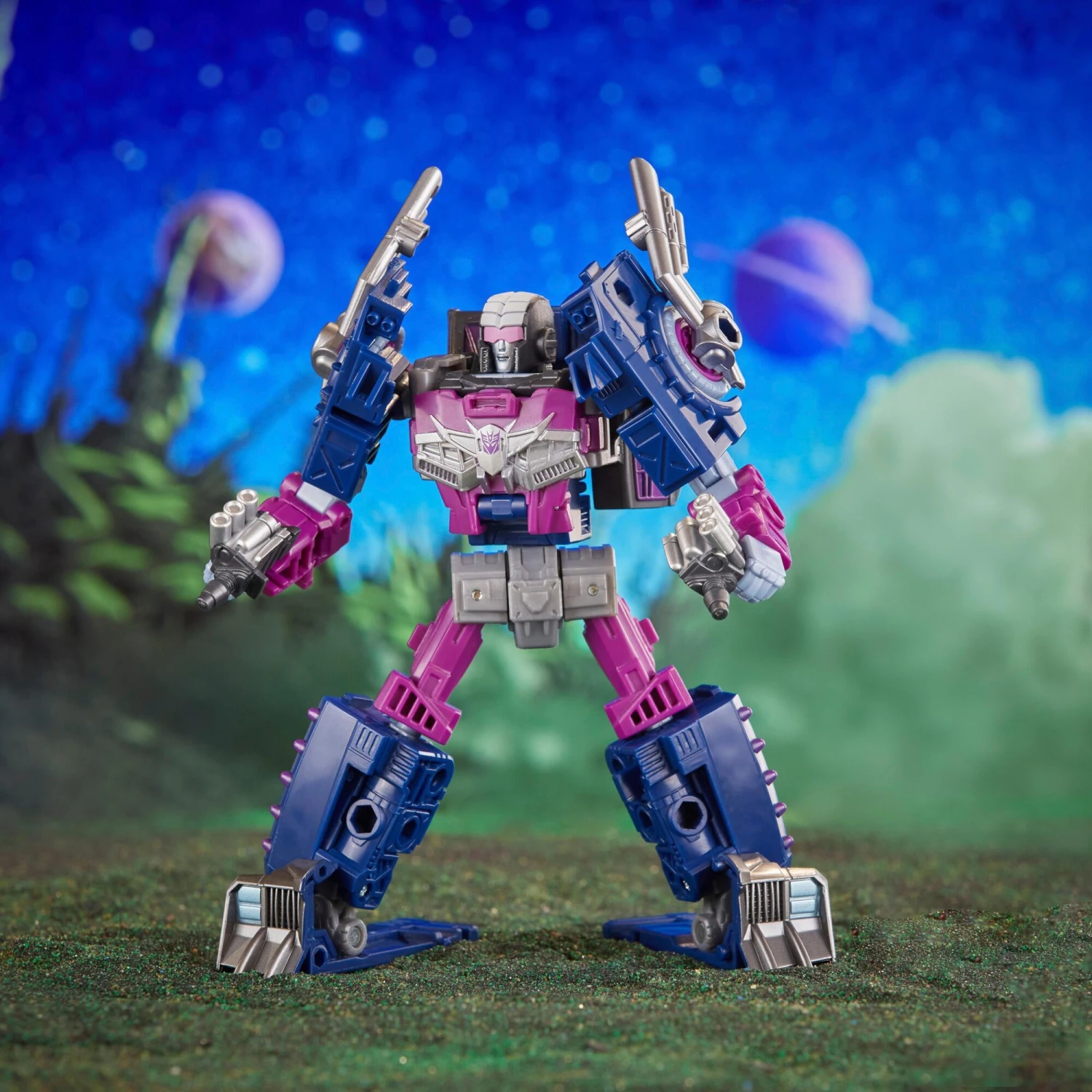 Hasbro Transformers Generations Legacy Evolution Deluxe Action Figure - Axlegrease - Image 5