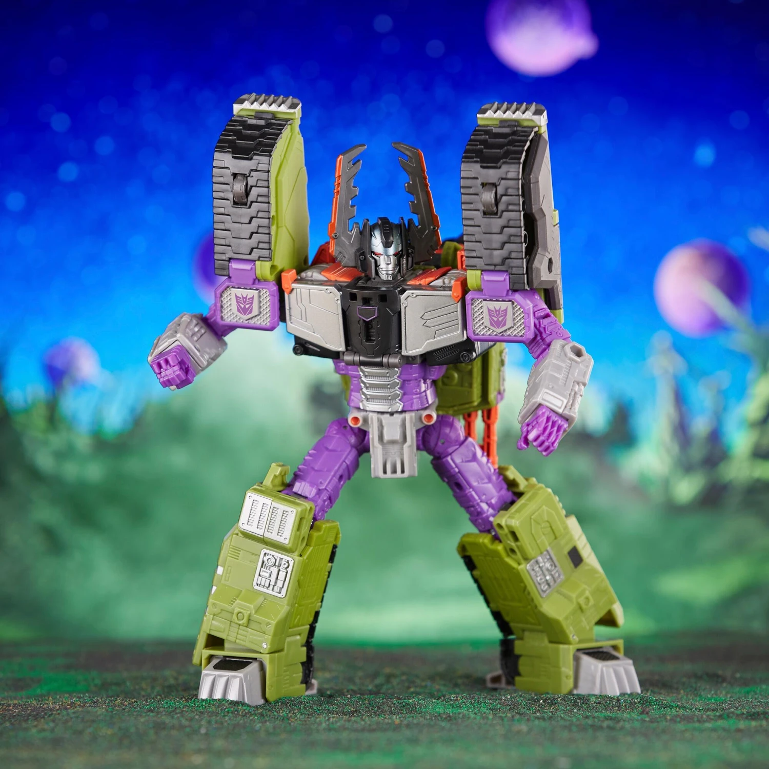 Hasbro Transformers Generations Legacy Evolution Leader Class Action Figure - Armada Universe Megatron - Image 4