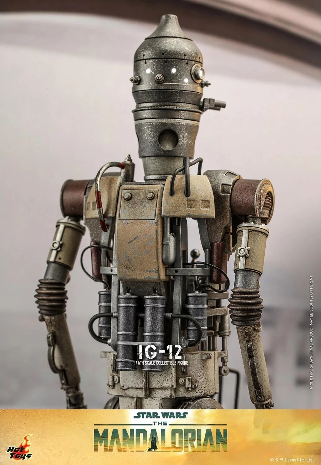 *PRE-ORDER IG-12 (The Mandalorian) - Star Wars Hot Toys Collectibles 1/6 Scale Action Figure - Image 4