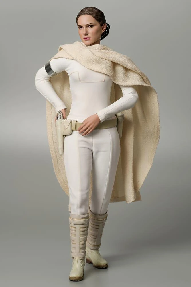 *PRE-ORDER Padme Amidala - Star Wars Hot Toys Collectibles 1/6 Scale Action Figure - Image 4